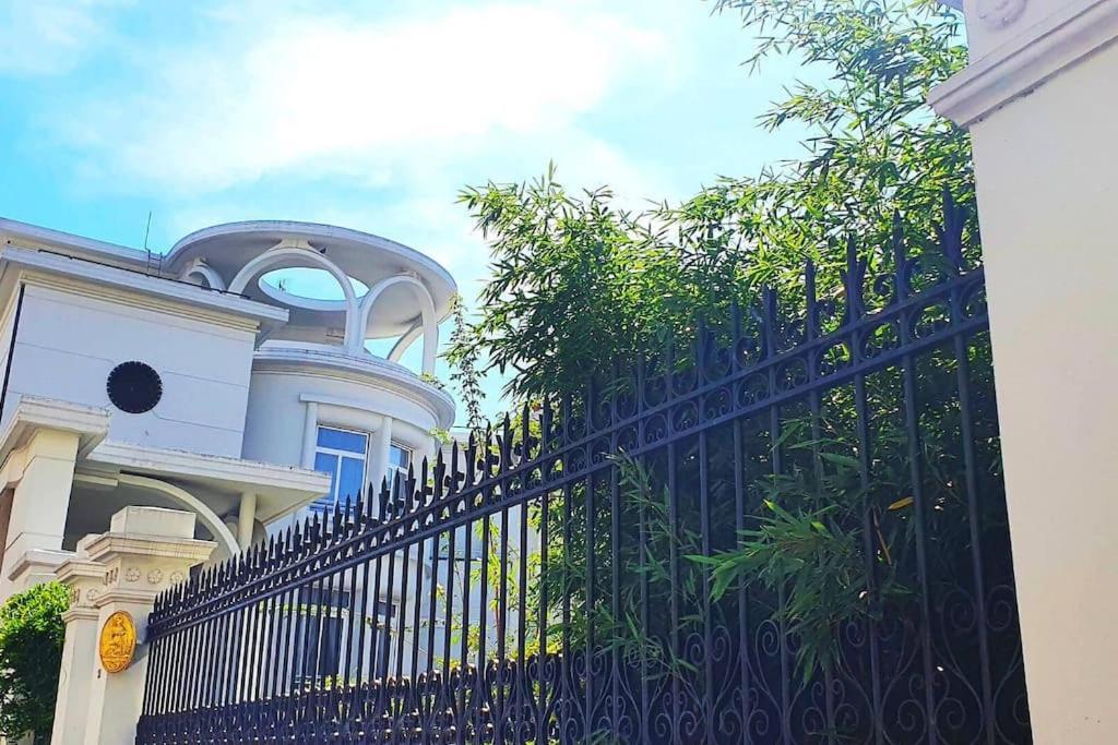 La Rotonde Remoise Apartment Reims Exterior foto
